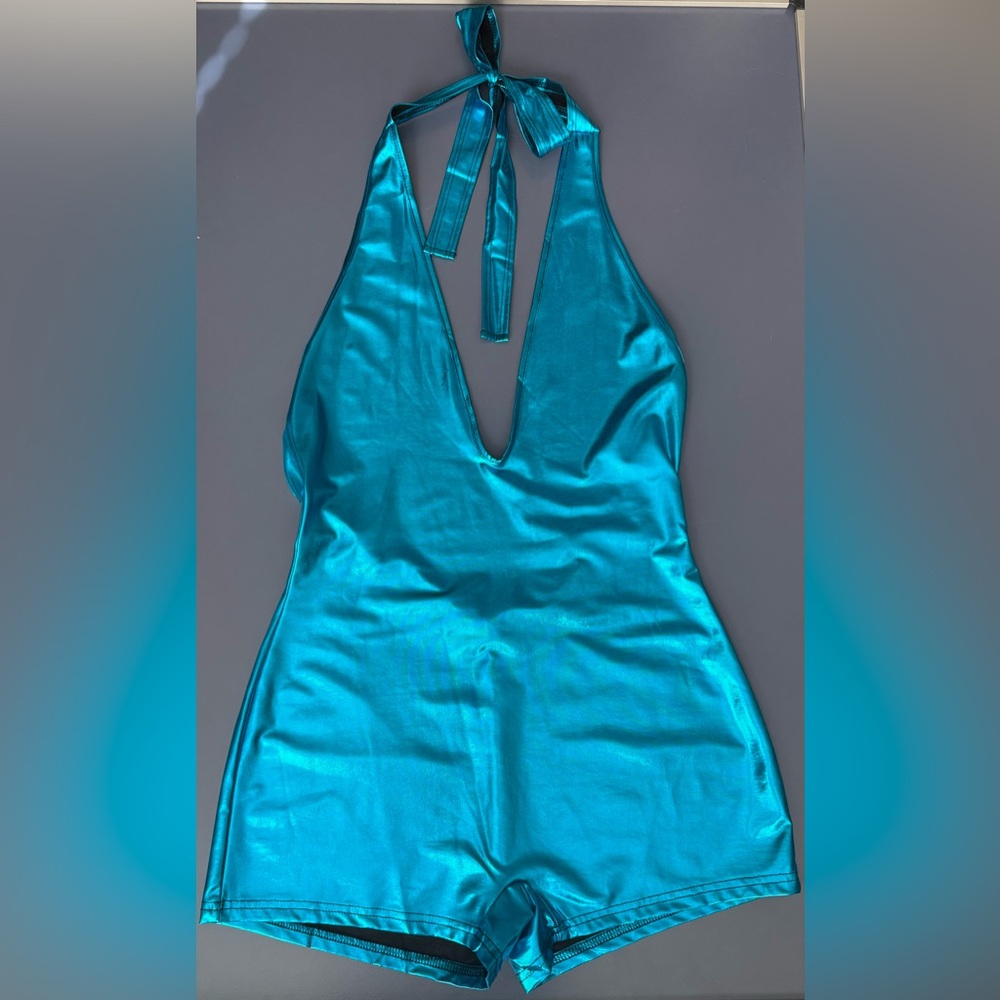 Metallic Romper - Picture 9 of 10